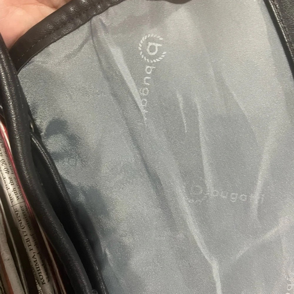 Bugatti bag pack black leather . Used. Condition 9:10 - Picture 10 of 13